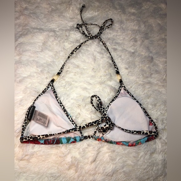 Bruno Banani Tropical Floral Bikini Top 38/A/B NWOT - Picture 7 of 14